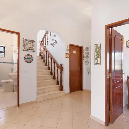 Casa Figueiras * Gale (Albufeira)