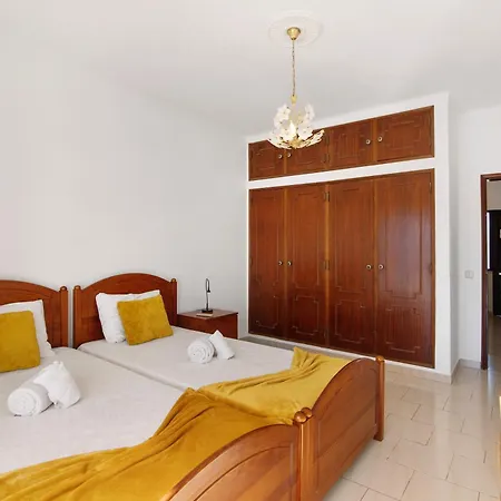 Casa Figueiras فيلة